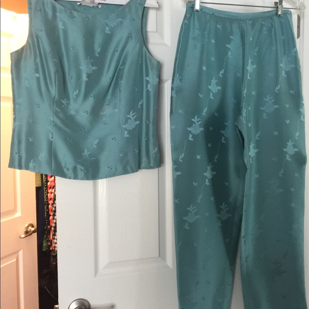 Maggy London Turquoise Pant Set~ Sz 8. 100% Silk.